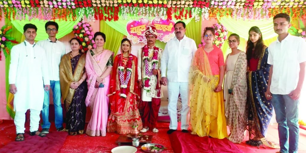 आमदार अनिल पाटील व जयश्री पाटील झालेत अनाथांचे नाथ