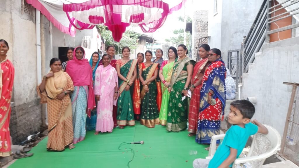 गलवाडा येथे मकरसंक्रांतीनिमित्त हळदी कुंकूवाचा कार्यक्रम संपन्न