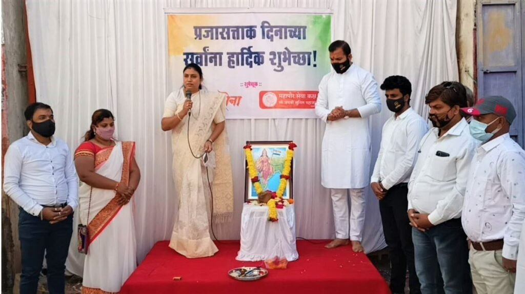 युवा सेना व ‘महापौर सेवा कक्ष’ यांच्या संयुक्त विद्यमाने प्रजासत्ताक दिनानिमित्त