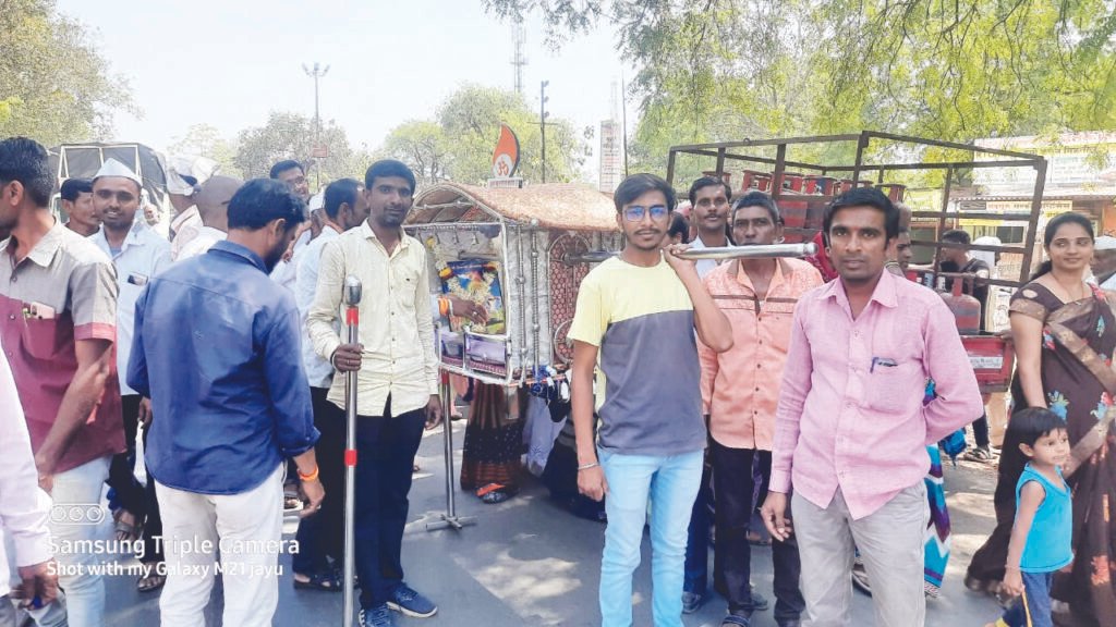 धानोरा ते पेरणापीठ महाराष्ट्रातील सर्वांत मोठ्या पदयात्रेस सुरुवात