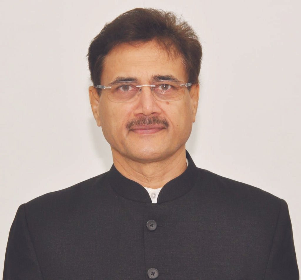 मृत कर्मचार्यांच्या वारसांची निर्वाह भत्त्याची प्रकरणे तात्काळ निकाली काढा – डॉ. नरेश गिते