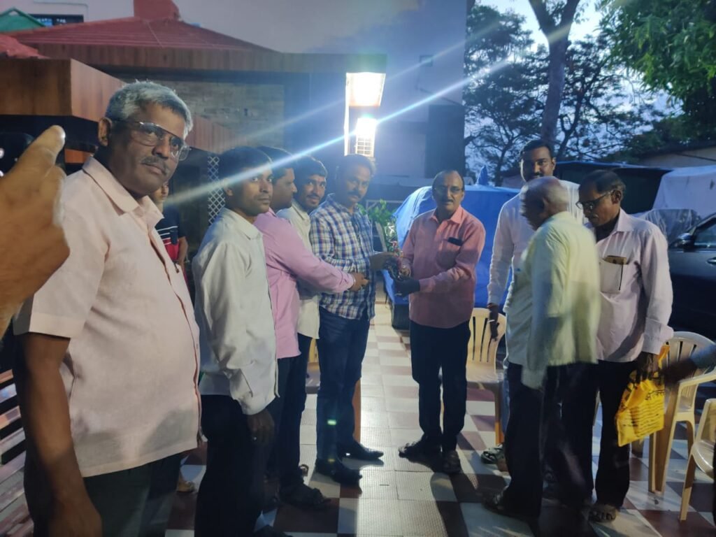 थोर लेवा पाटीदार समाजातर्फे आ.पाटील यांच्याकडे सामाजिक सभागृहाची मागणी