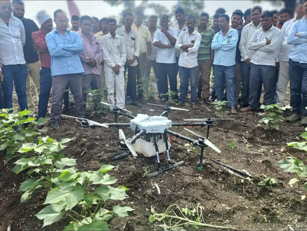 सिजेटा इंडिया प्रायव्हेट लिमिटेड पुणे आयोजित सिजेंटा ड्रोन फवारणी प्रात्यक्षिक