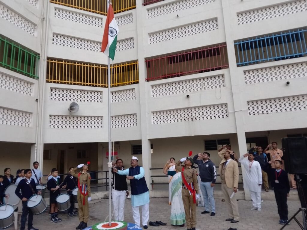 पलोड स्कूलमध्ये प्रजासत्ताक दिन उत्साहात साजरा