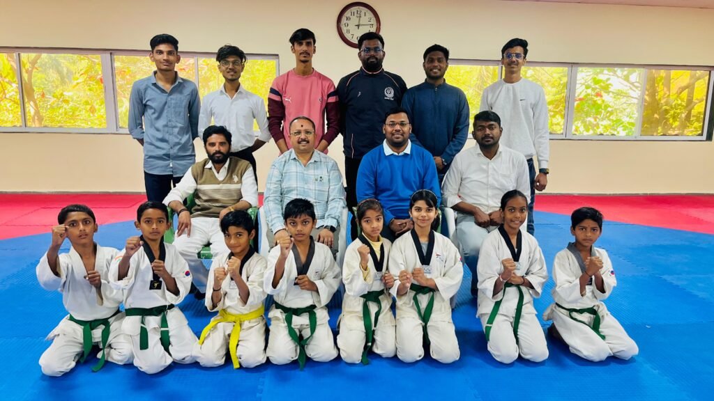 पहुरच्या खेळाडुंनी लगावला सुवर्णपदकांचा ‘षटकार’