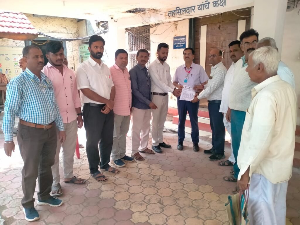 तालुक्यात दुष्काळ जाहीर होऊनही शेतकऱ्यांच्या पदरी निराशा