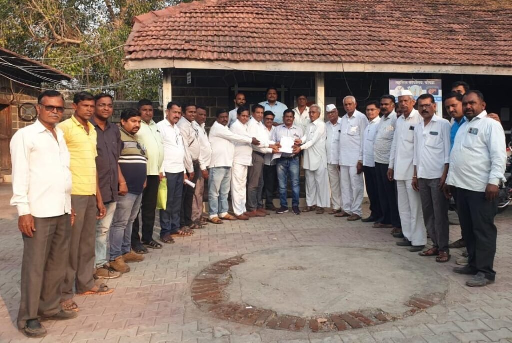 गारपीटसह वादळाने झालेल्या नुकसानीचे तात्काळ पंचनामे करावे