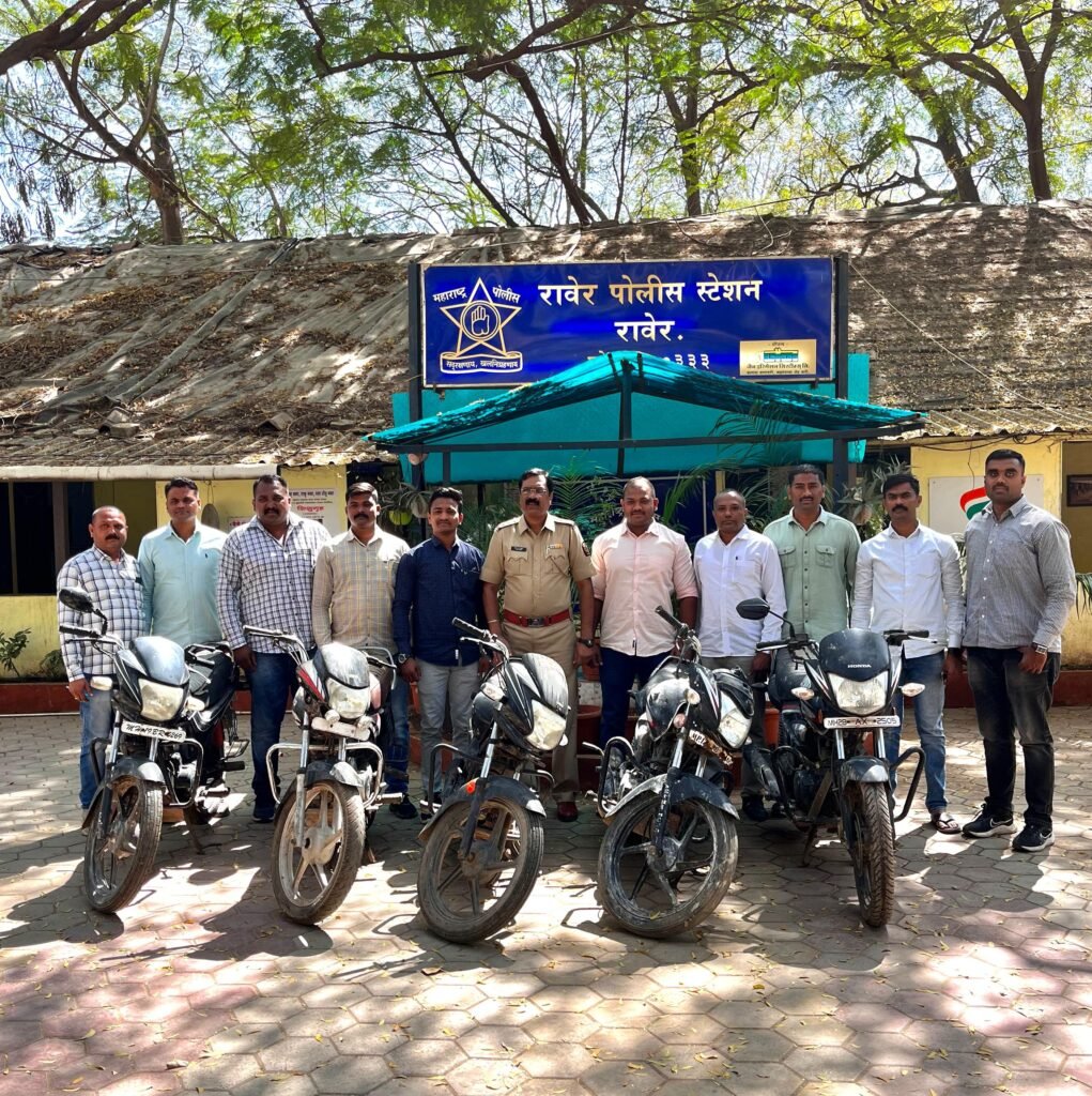 रावेर पोलिसांनी दूचाकी चोरटा पकडला