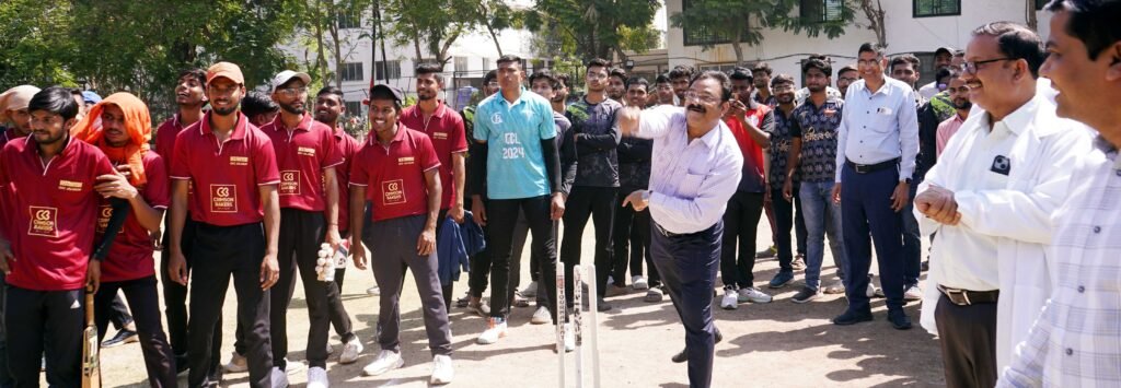 आंतरमहाविद्यालयीन क्रिकेट स्पर्धांचा प्रारंभ