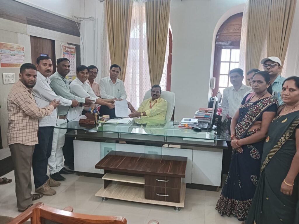 बीएलओंना लोकसभा निवडणूक भत्ता त्वरित द्या