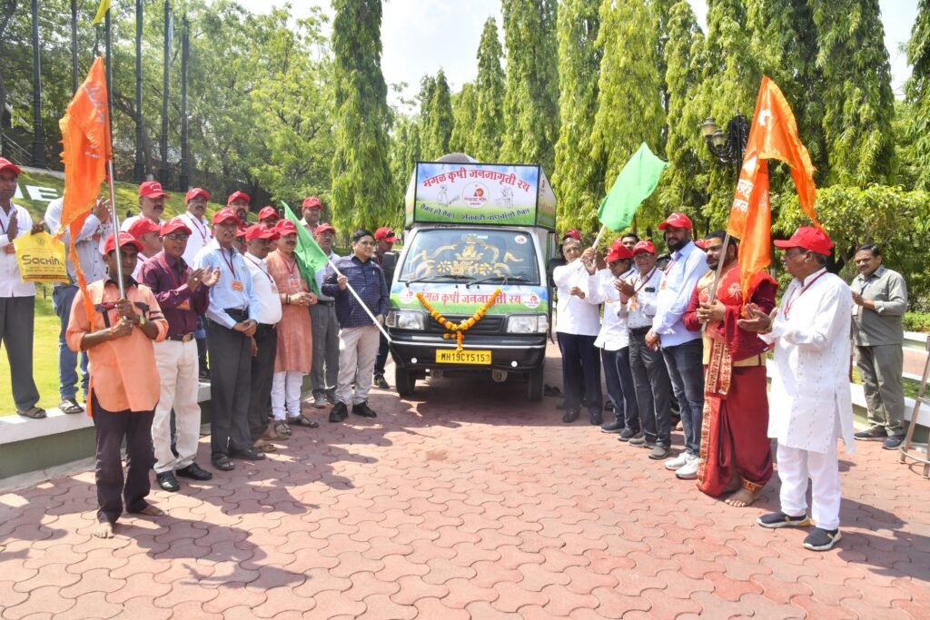 शेतकऱ्यांच्या चेहऱ्यावर हास्य फुलविण्यासाठी मंगळ ग्रह मंदिराचा उपक्रम स्तुत्य : अशोक जैन