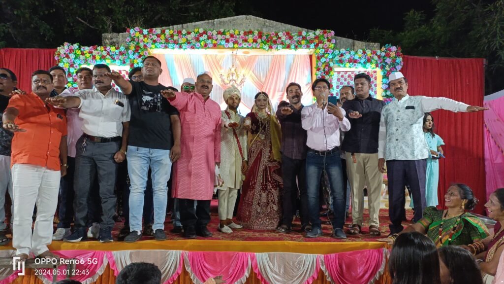 कंजरभाट समाज युवा फाउंडेशनतर्फे मतदानासाठी दिली शपथ