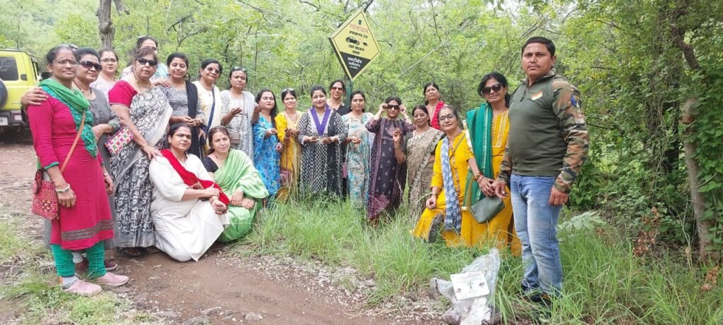 पाटणादेवी परिसरात ‘मैत्री दिवस’ साजरा करत सिड्स बॉल प्रोजेक्ट राबविला