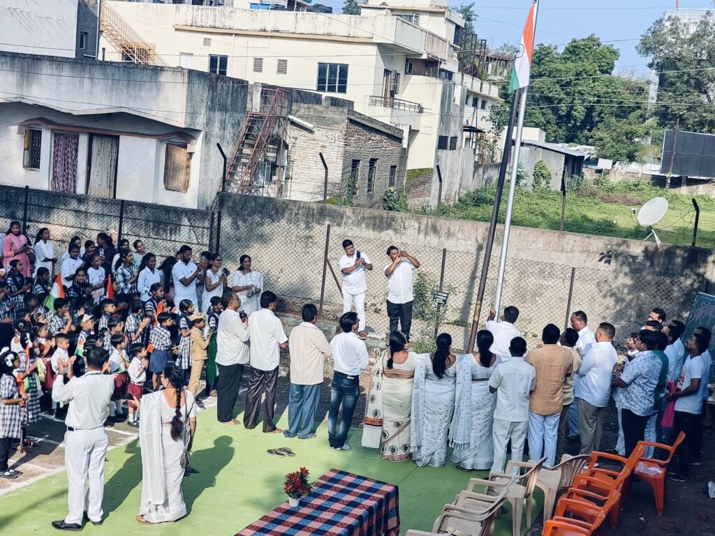 कंजरभाट समाज युवा फाउंडेशनतर्फे स्वातंत्र्य दिन साजरा