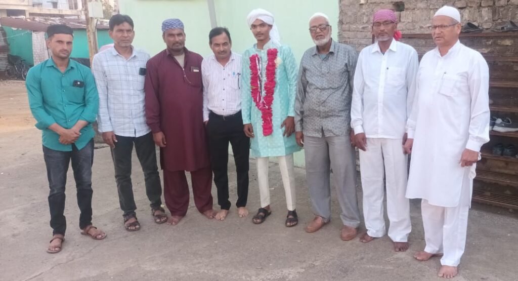 मुक्ताईनगरला मुस्लिम मनियार बिरादरीत घडला ‘आदर्श विवाह’