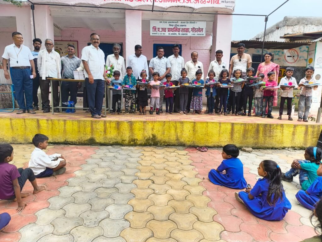 Marathi School In Gondkhel : गोंडखेलला मराठी शाळेत प्रवेश घेणाऱ्या पाल्यांच्या पालकांना ‘घरपट्टी’ केली माफ