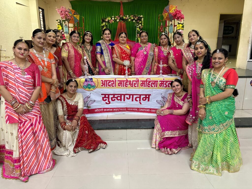 Faces Of Women : संगीताच्या खेळामुळे महिलांच्या चेहऱ्यावर उमलले हास्य