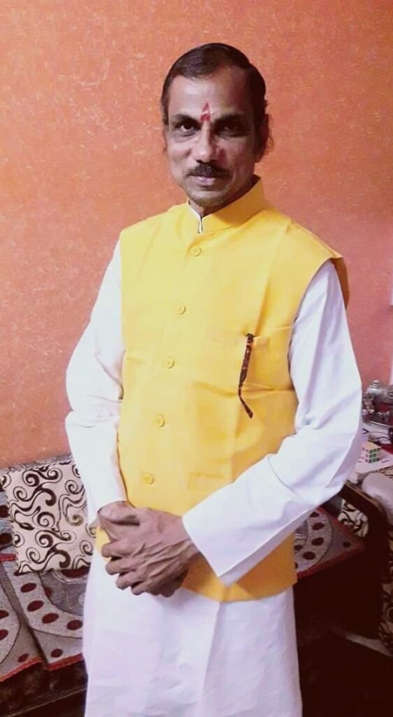 Cow Service Devotee Adv. Vijay Kabra : ‘डॉ. मनमोहन सिंह राष्ट्रीय गौरव पुरस्काराने’ गो-सेवाव्रती ॲड. विजय काबरा सन्मानित