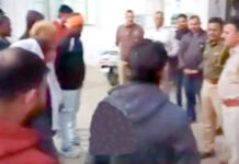 Combing operation : निवडणुकांच्या पार्श्वभूमीवर रणगावात पहाटे पोलिसांचे धडक कोम्बिंग ऑपरेशन