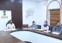 Jalgaon : “त्वरित प्रतिसाद आणि समन्वित कृतीवर भर – जिल्हाधिकारी घुगे यांचा स्पष्ट संदेश”