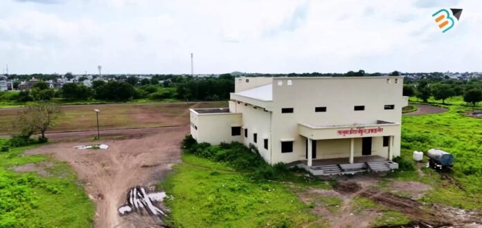 IMG-20251127-WA0188 विकासाची नवी दिशा! अमळनेरमध्ये एकाच वेळी अनेक भव्य प्रकल्पांना वेग”