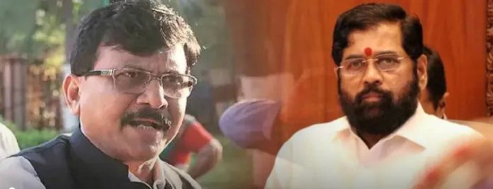 Shinde Knelt Down : शिंदेंनी गुडघे टेकले, लाचार माणसाचे दर्शन घडवले