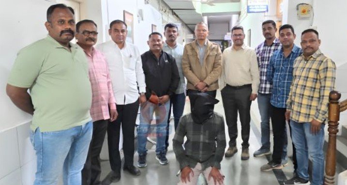 Jalgaon Crime : आंतरराज्यीय चोरट्यांच्या टोळीचा छडा; जळगाव एलसीबीची कामगिरी जळगाव एलसीबीची कामगिरी