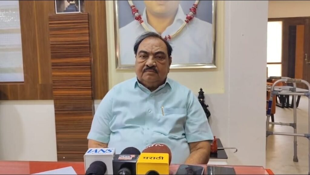 “गिरीश महाजन सोयीनुसार बोलतात!” – एकनाथ खडसेंचा जोरदार पलटवार