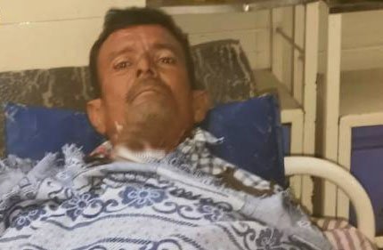 Amalner : अमळनेरमध्ये दुचाकीवर जाताना मांजाने गळा कापला Amalner: Manja slits throat while riding a bike in Amalner