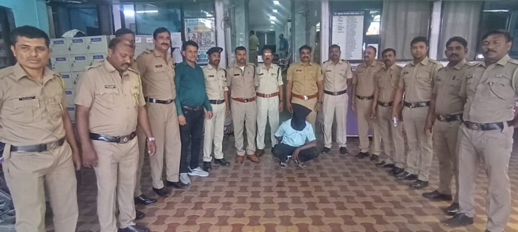 भुसावळात सणासुदीच्या पार्श्वभूमीवर पोलिसांचा धडाकेबाज ‘कोम्बिंग ऑपरेशन’; 14 सराईत गुन्हेगारांवर कारवाई, 2 फरार जेरबंद