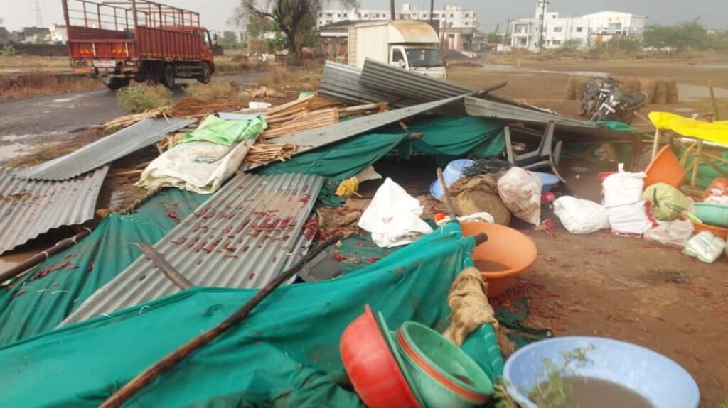 Nandurbar : नंदुरबार शहरावर अवकाळी पावसाचा धुमाकूळ