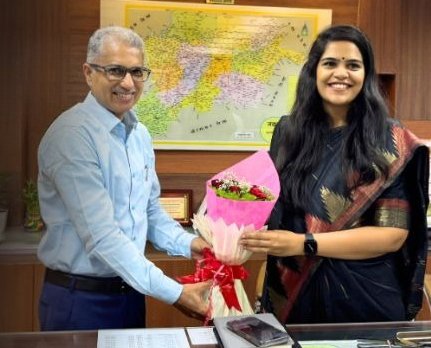 Jalgaon : सीईओ करिश्मा नायर यांची दमदार एन्ट्री; पहिल्याच दिवशी प्रशासन ‘ॲक्शन मोड’मध्ये